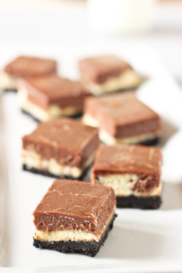 Nutella-Cheesecake-Bars-Treats-and-Eats